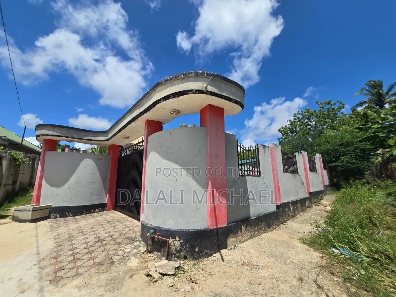3bdrm House in Kinzudi, Goba for sale in Goba