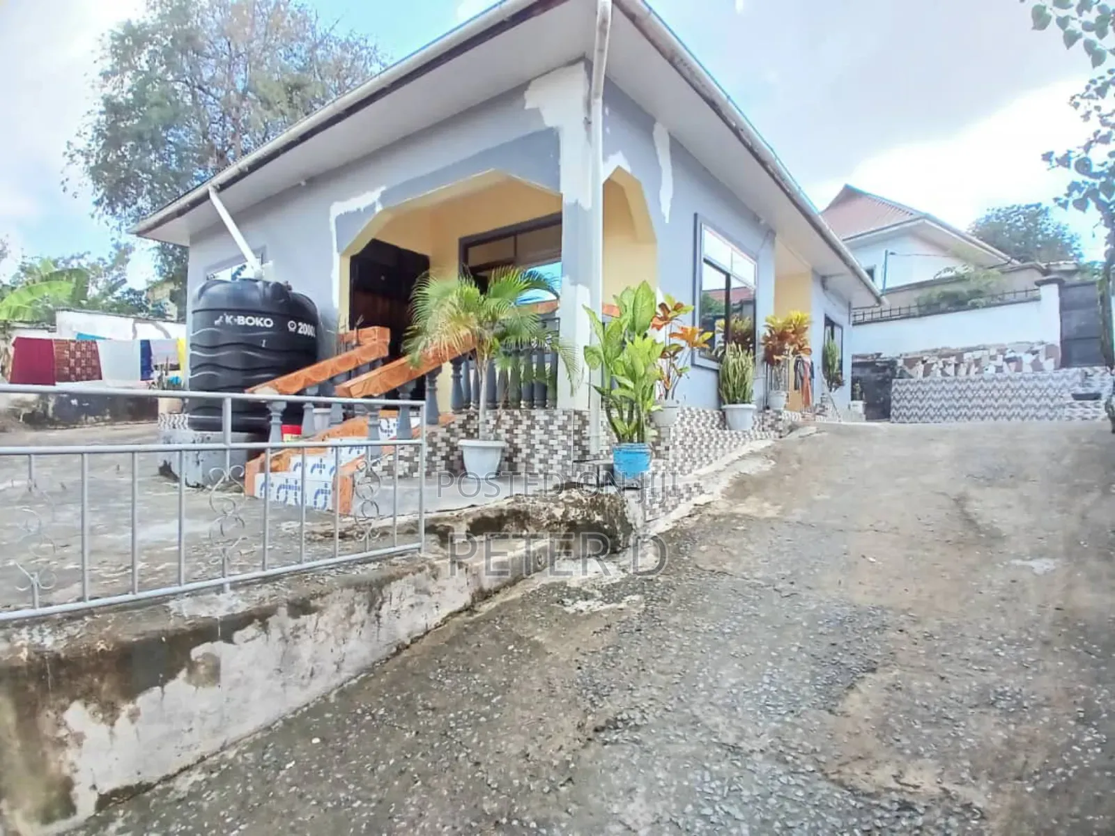 3bdrm House in Mbezi for sale in Mbezi