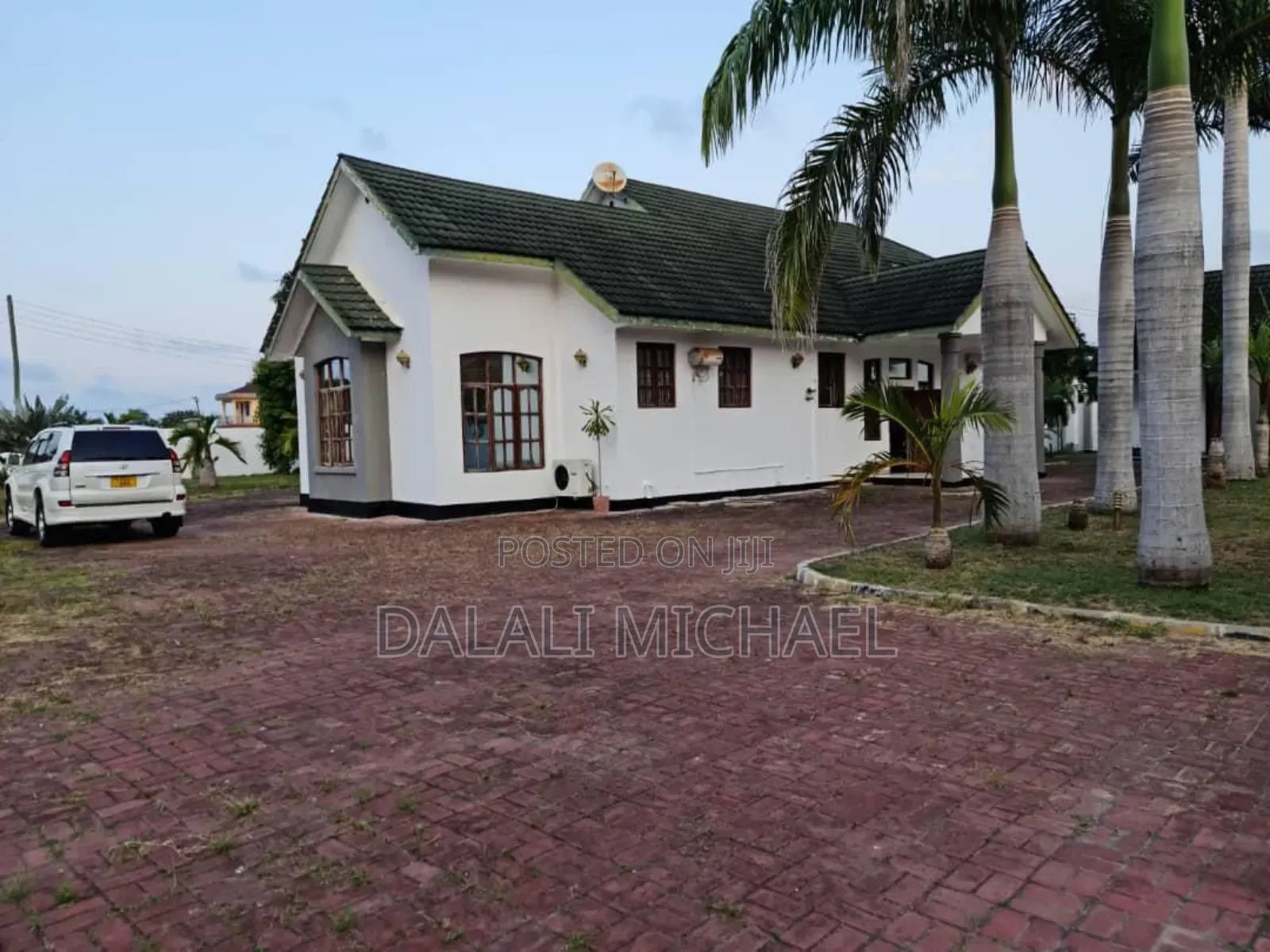 5bdrm House in Bahari Beach, Kunduchi for sale in Kunduchi