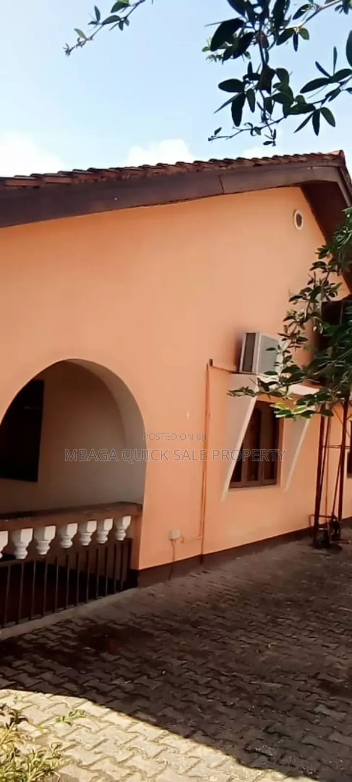 3bdrm House in Mikocheni Rose for rent in Mikocheni