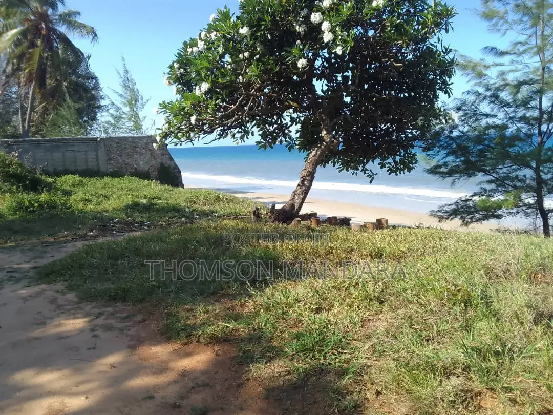 4bdrm Bungalow in Ras Kilomoni, Kunduchi for sale in Kunduchi