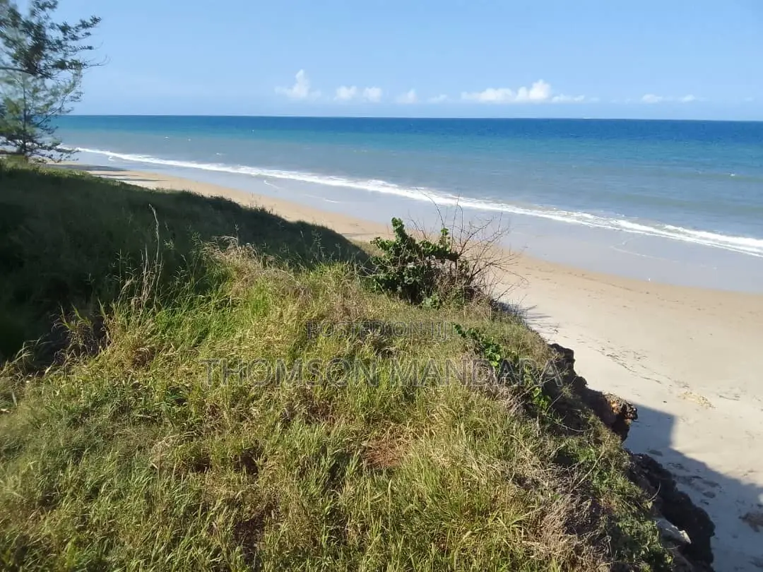 4bdrm Bungalow in Ras Kilomoni, Kunduchi for sale in Kunduchi