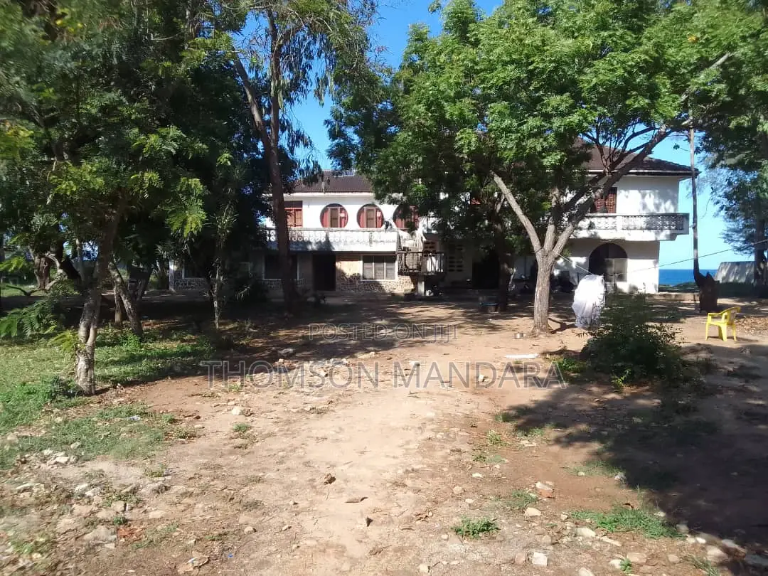 4bdrm Bungalow in Ras Kilomoni, Kunduchi for sale in Kunduchi
