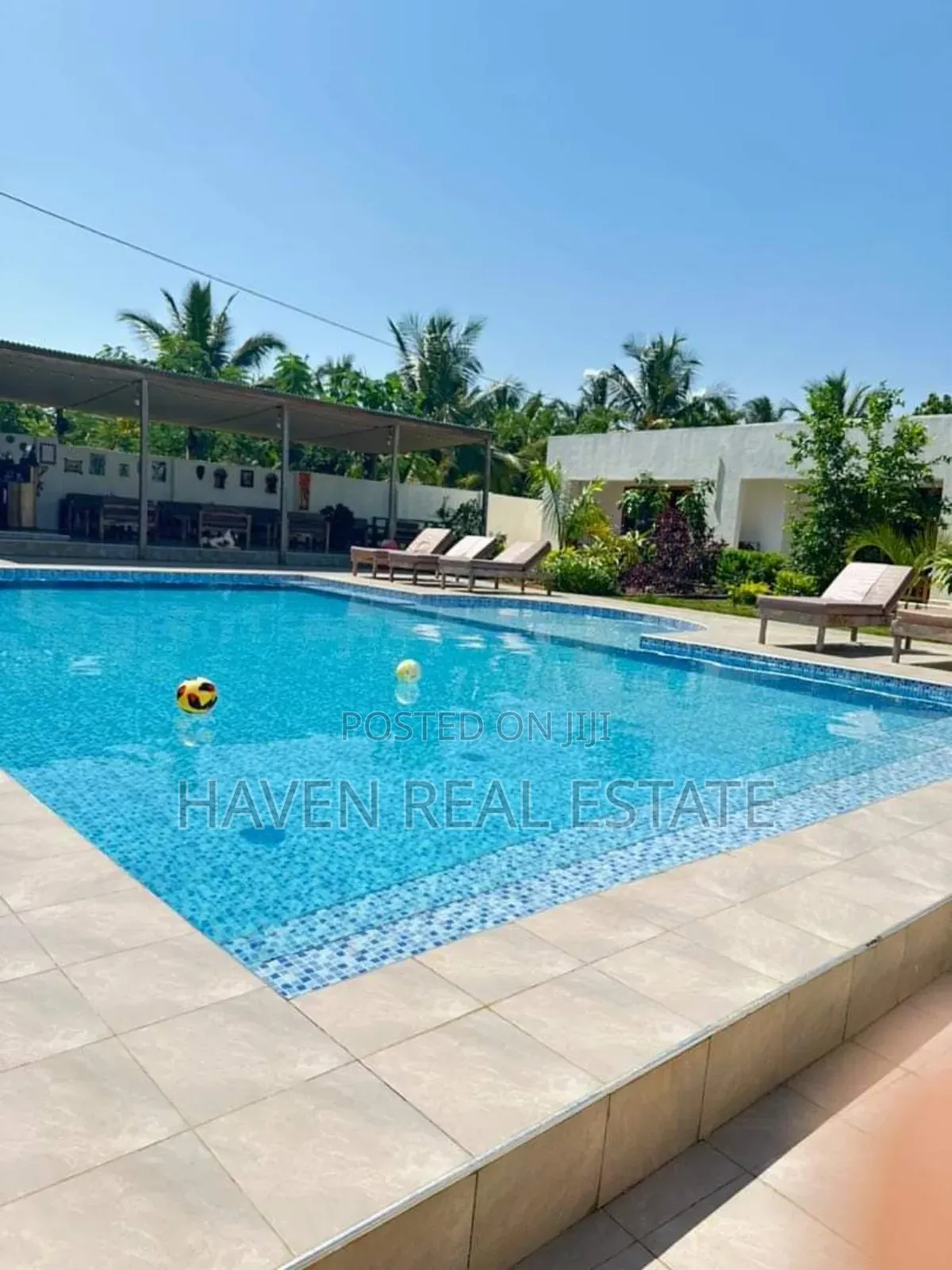 Hotel for Sale at Zanzibar in Unguja South