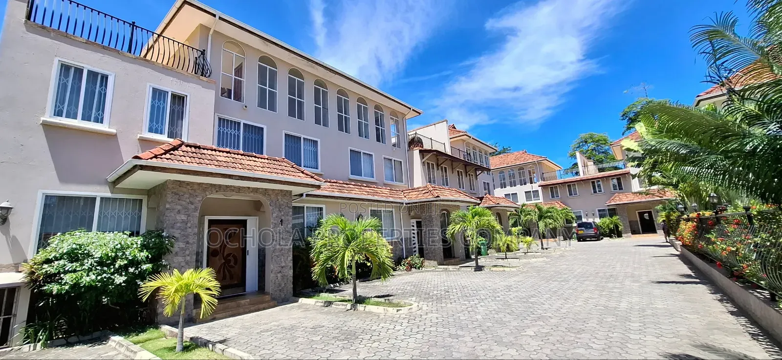 Furnished 4bdrm Villa in Masaki for rent in Masaki