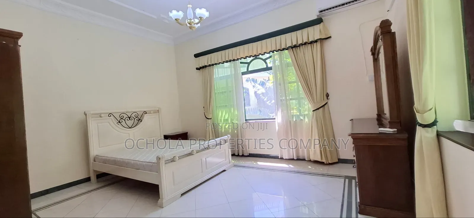 Furnished 4bdrm Villa in Masaki for rent in Masaki