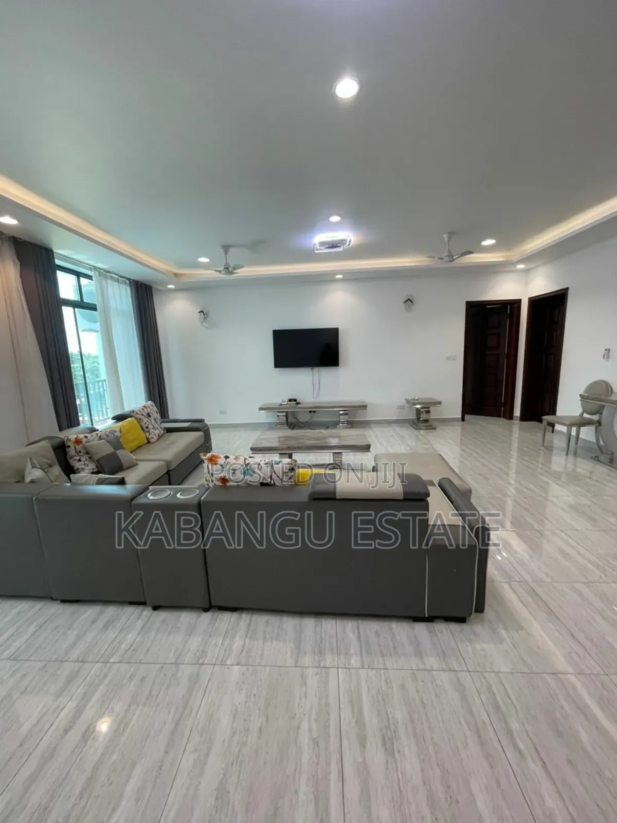 Furnished 2bdrm Apartment in Msasani for rent in Msasani