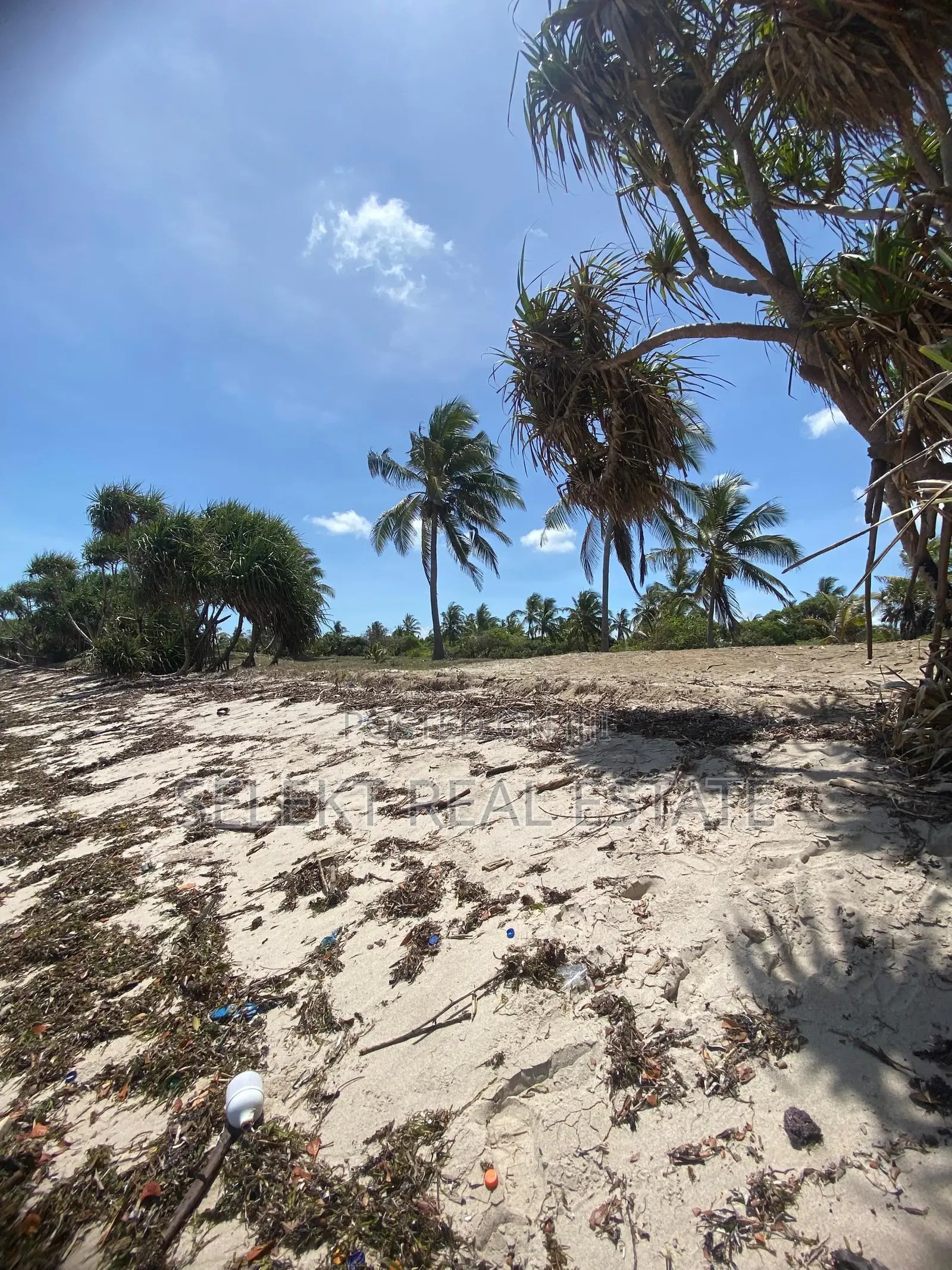 9acres Prime Beach Plot for Sale at Kigamboni Buyuni in Kigamboni