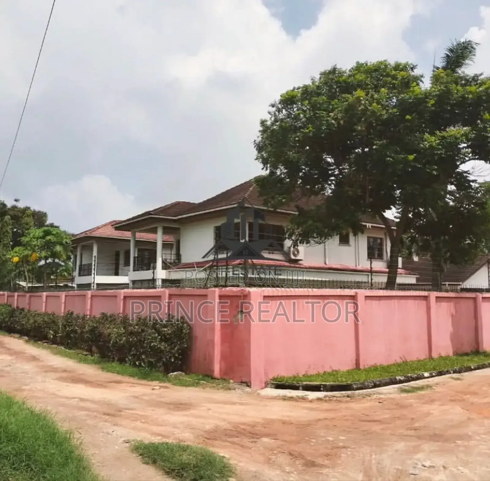 7bdrm House in Mikocheni, Kinondoni for sale in Kinondoni
