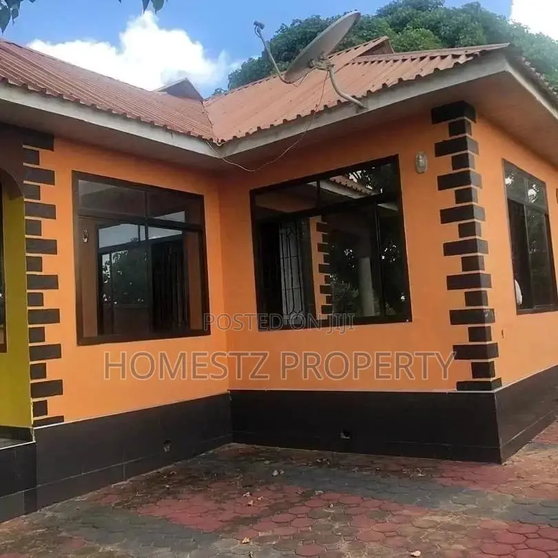 Titled House For Sale in Kinondoni