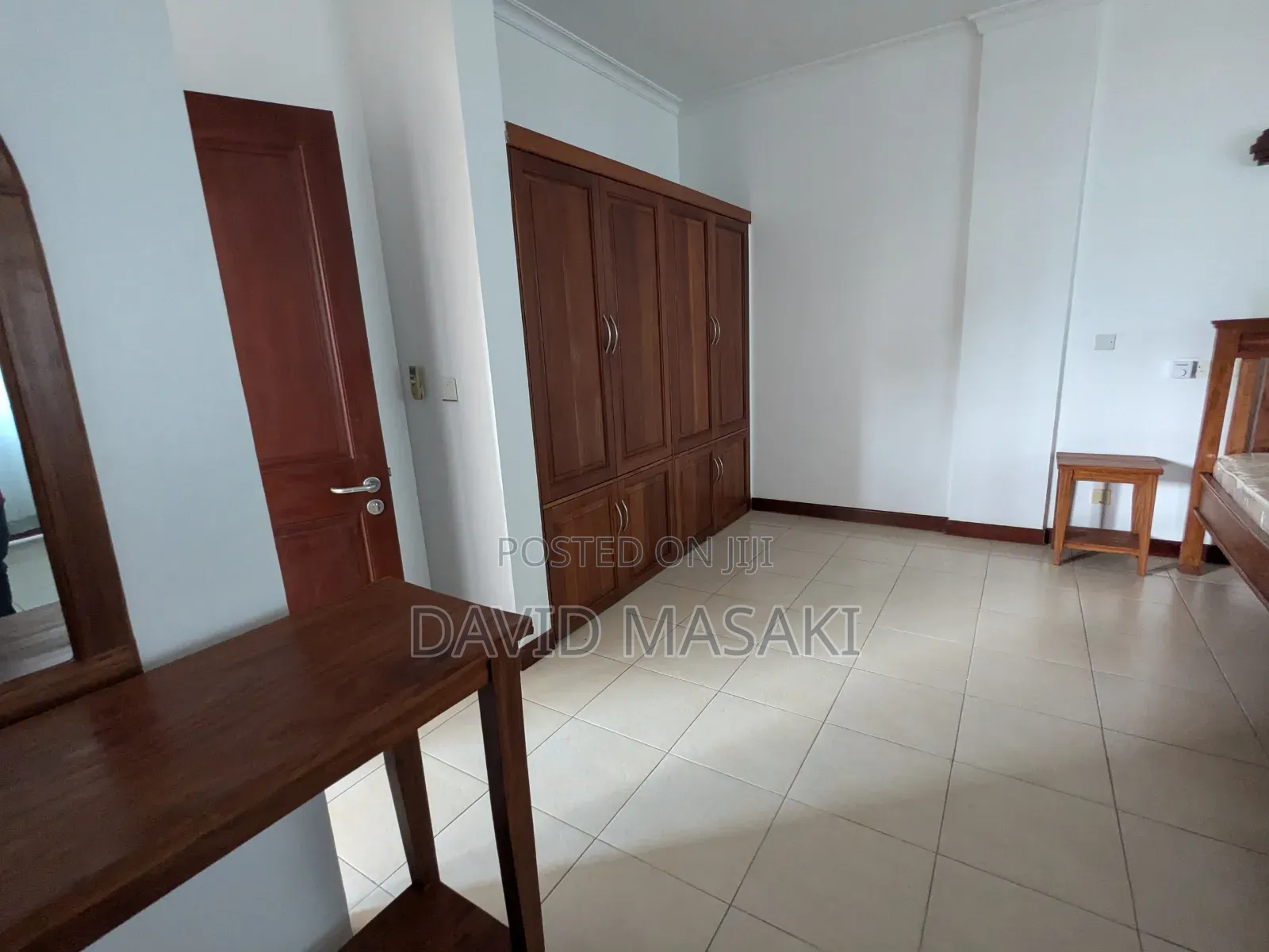 Furnished 3bdrm Villa in Peninsula Villas, Masaki for rent in Masaki