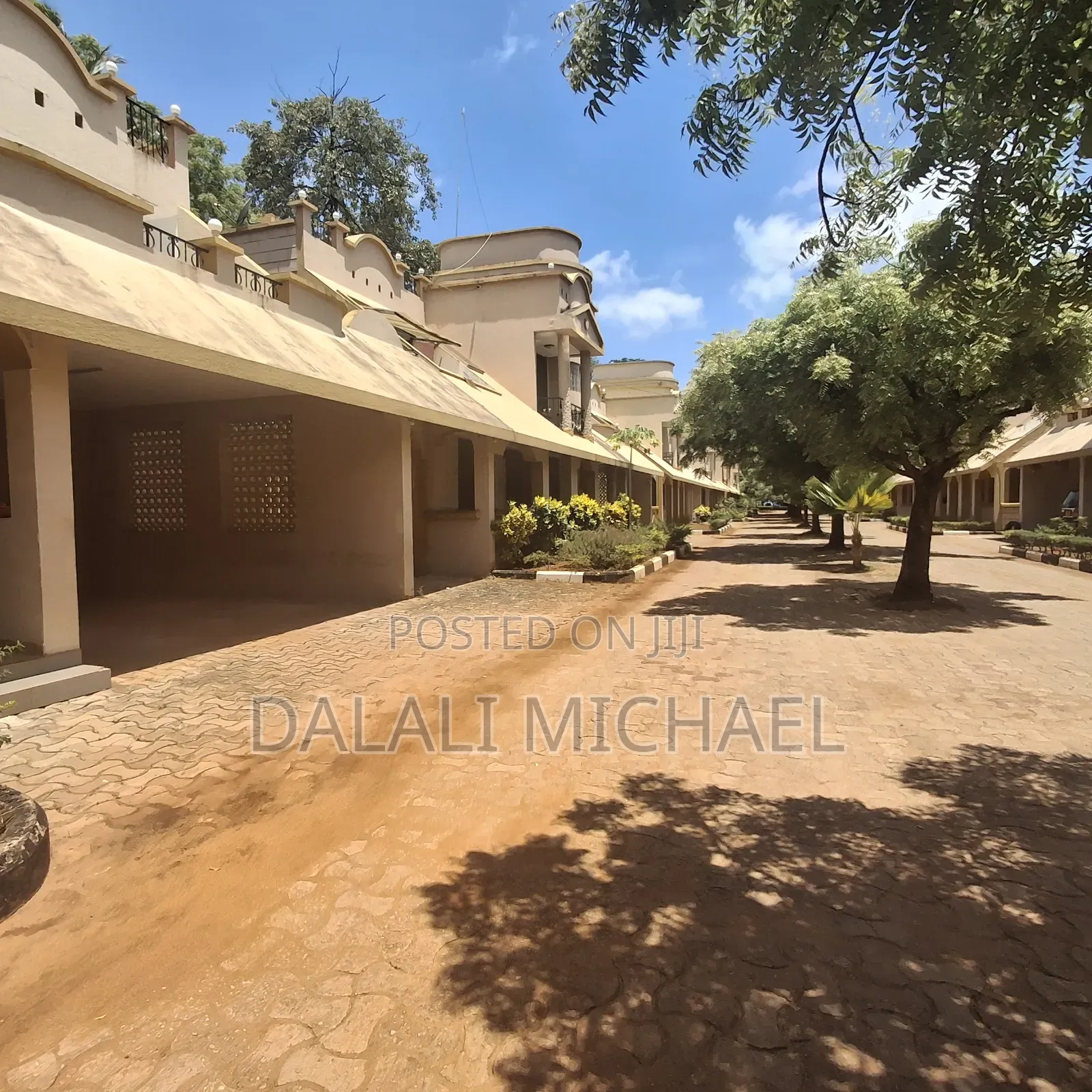 Furnished 4bdrm Villa in Msasani for sale in Msasani