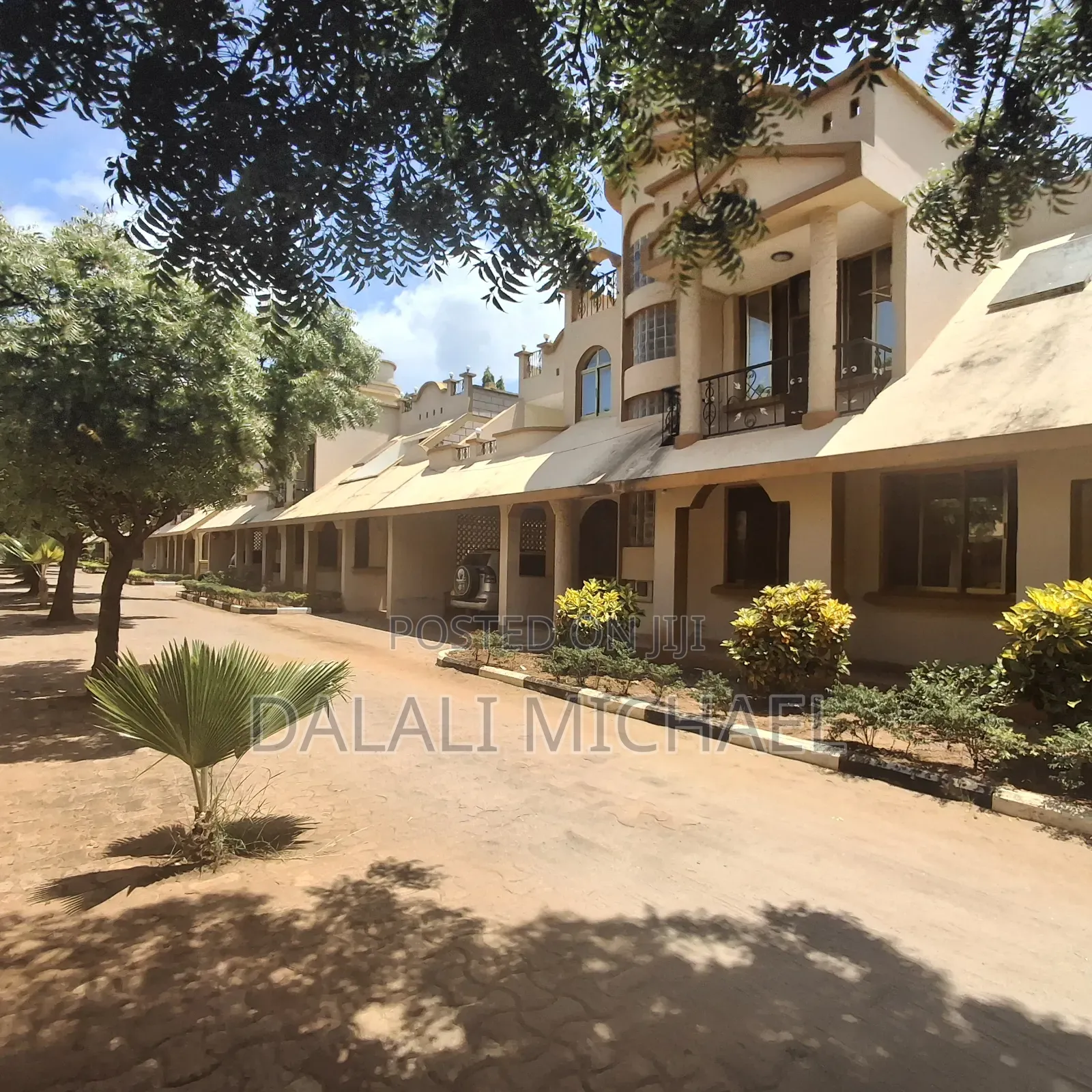 Furnished 4bdrm Villa in Msasani for sale in Msasani