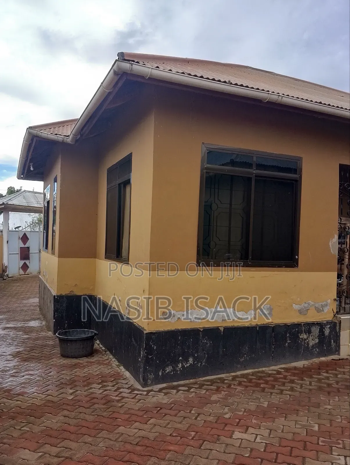 Furnished 3bdrm House in Igoma for sale in Igoma