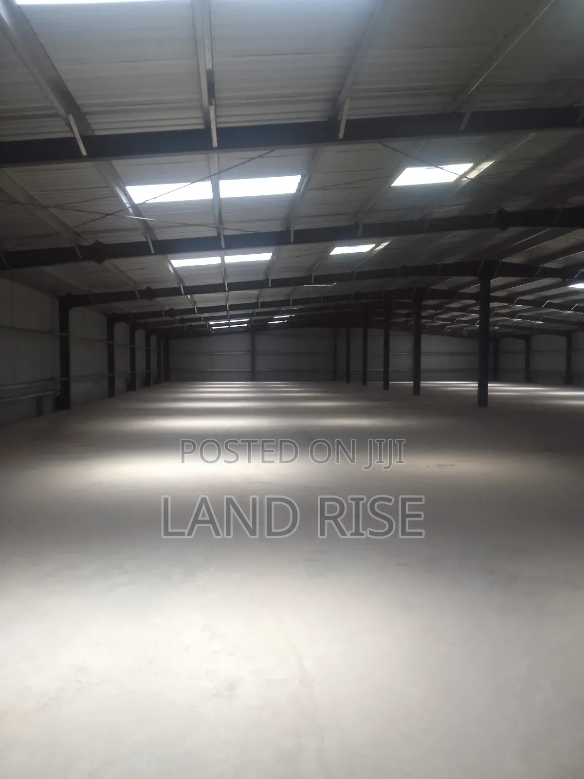 2000 SQM Warehouse in Tegeta in Tabata