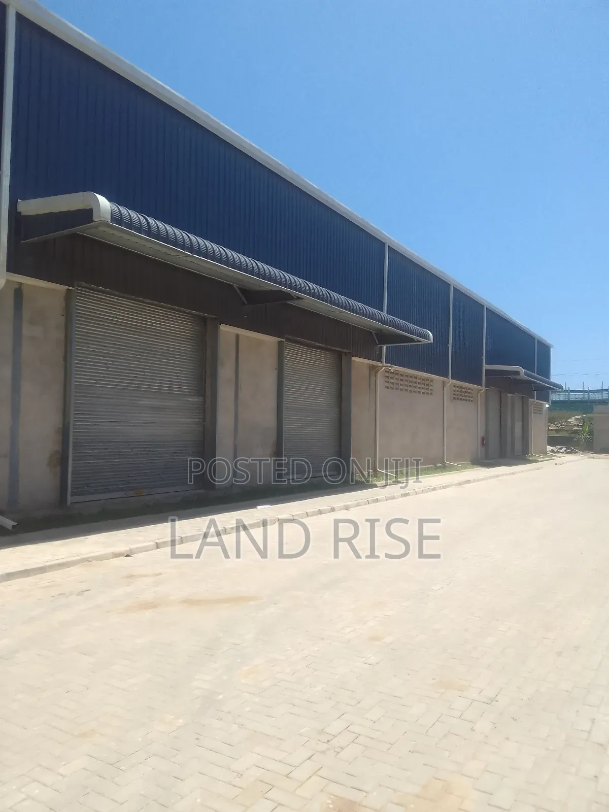2000 SQM Warehouse in Tegeta in Tabata