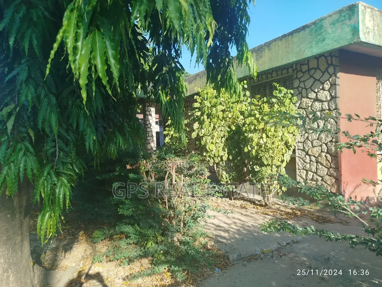 4bdrm House in Mbezi Beach Massana, Kinondoni for sale in Kinondoni