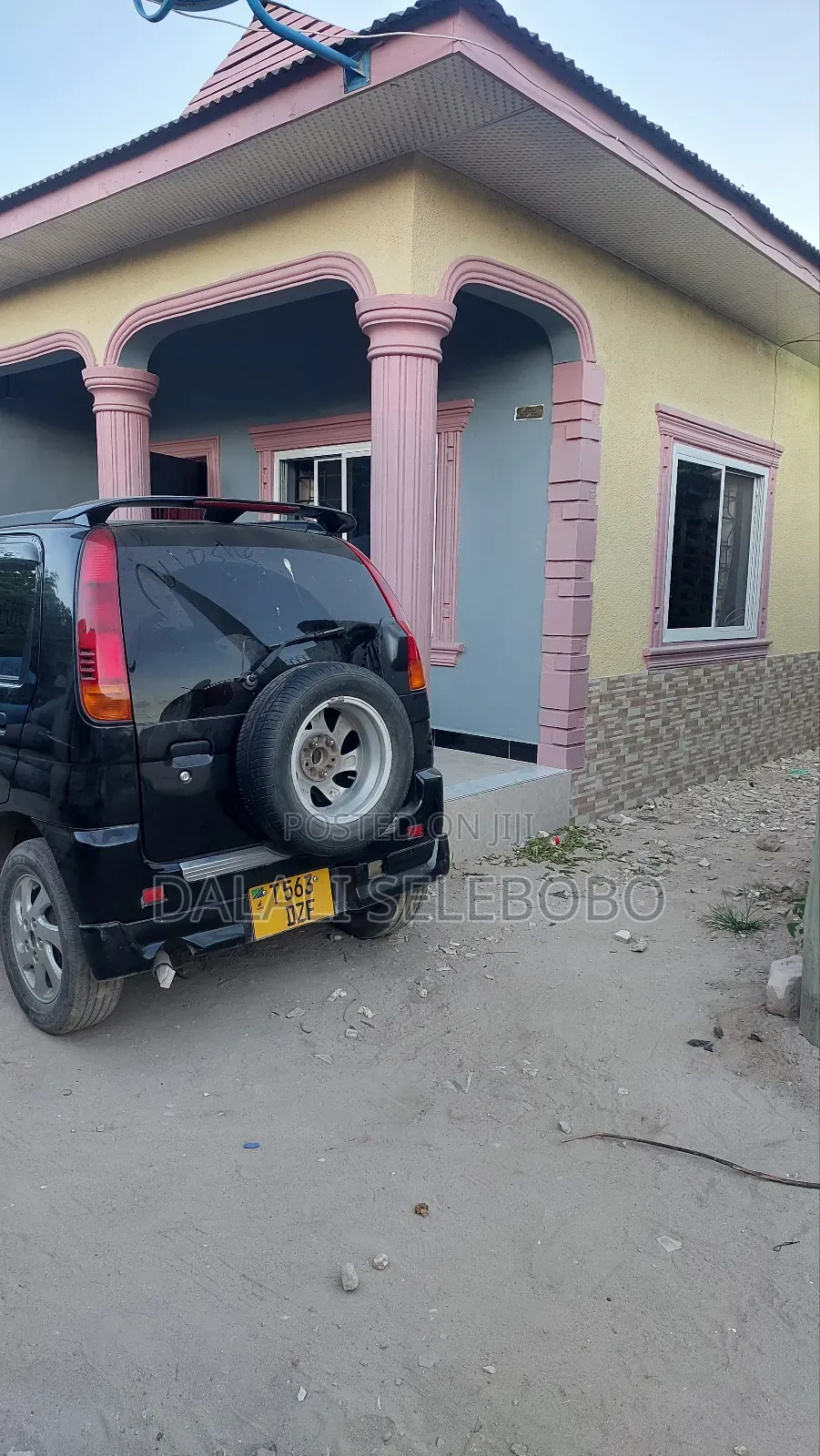 4bdrm Bungalow in Mawasiliano Stand, Sinza for sale in Sinza