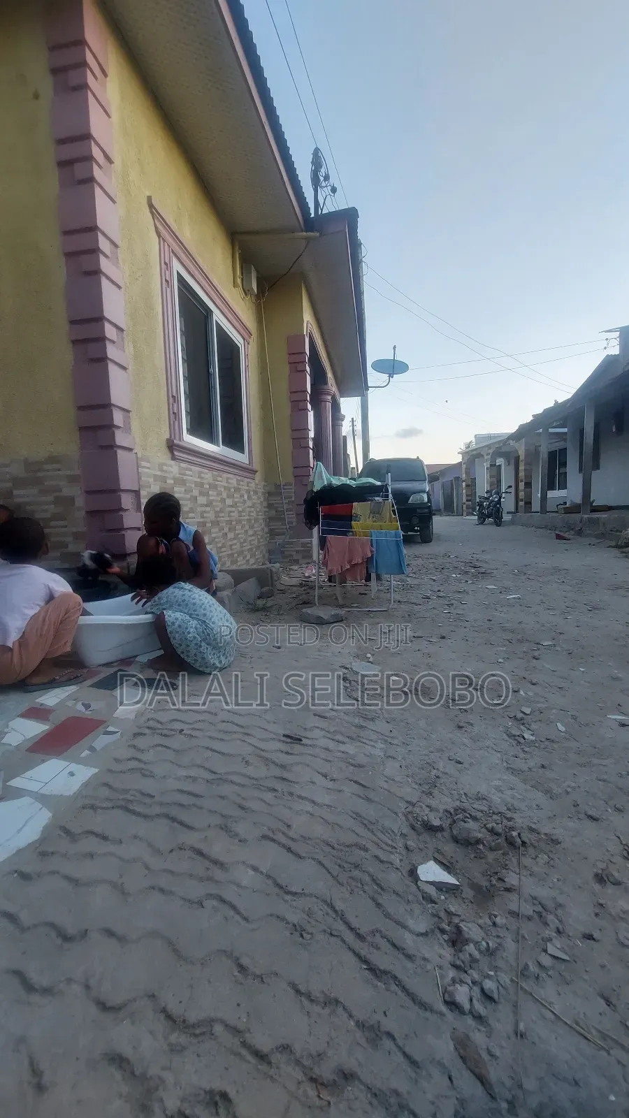 4bdrm Bungalow in Mawasiliano Stand, Sinza for sale in Sinza