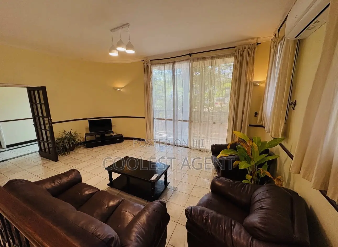 Furnished 3bdrm Villa in Mikocheni, Kinondoni for rent in Kinondoni
