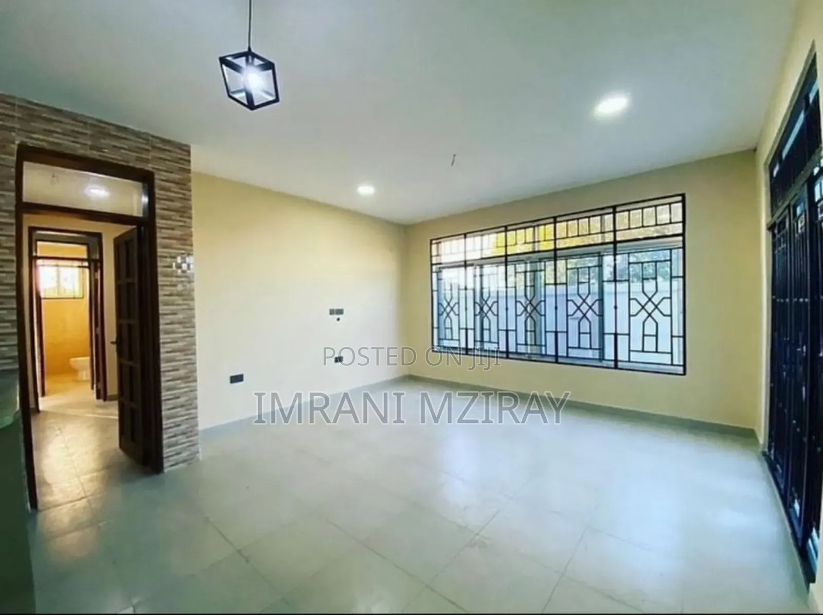 Godawn_yard From 500 1000 And 8000sqmtplus in Chagongwe