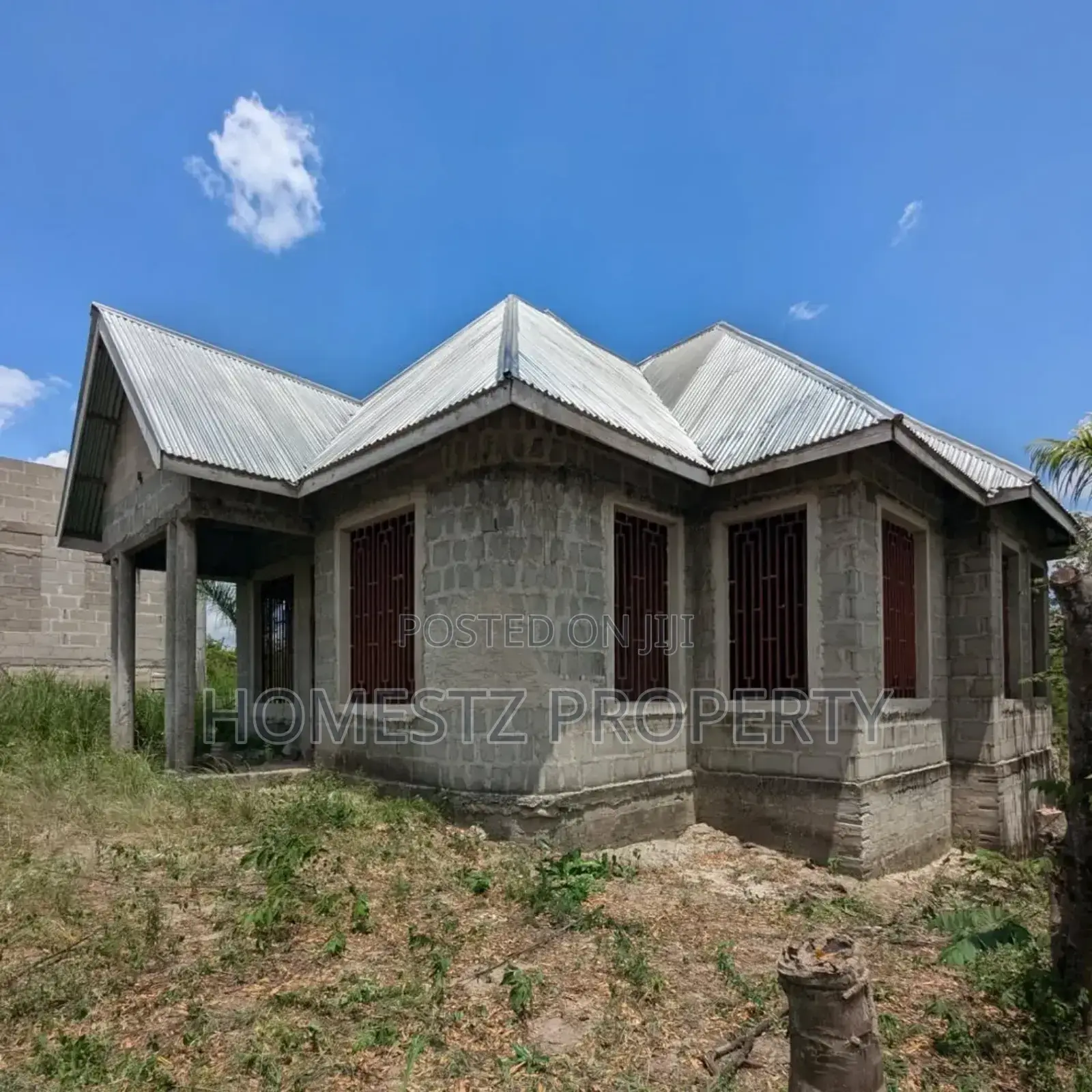 3bdrm House in Kifuru, Kinondoni for sale in Kinondoni
