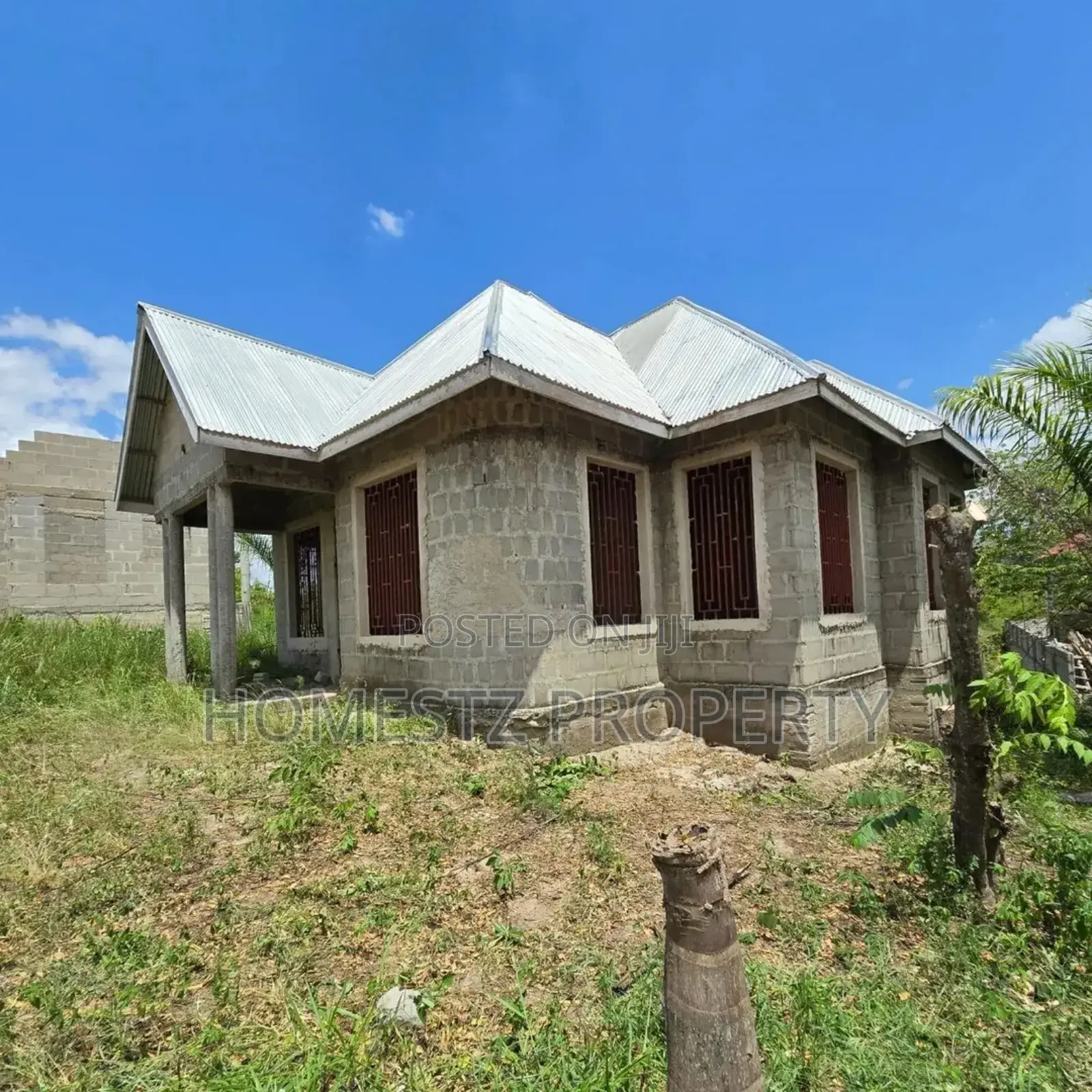 3bdrm House in Kifuru, Kinondoni for sale in Kinondoni