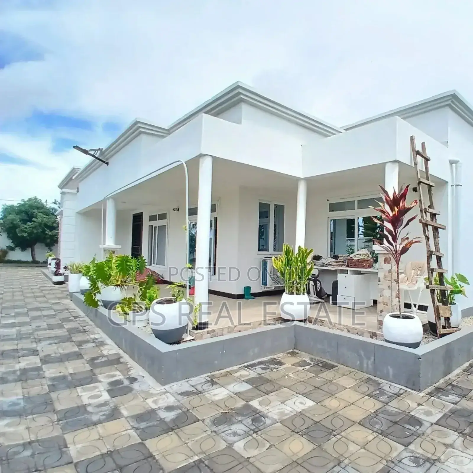 5bdrm House in Ihumwa, Dodoma Rural for sale in Dodoma Rural