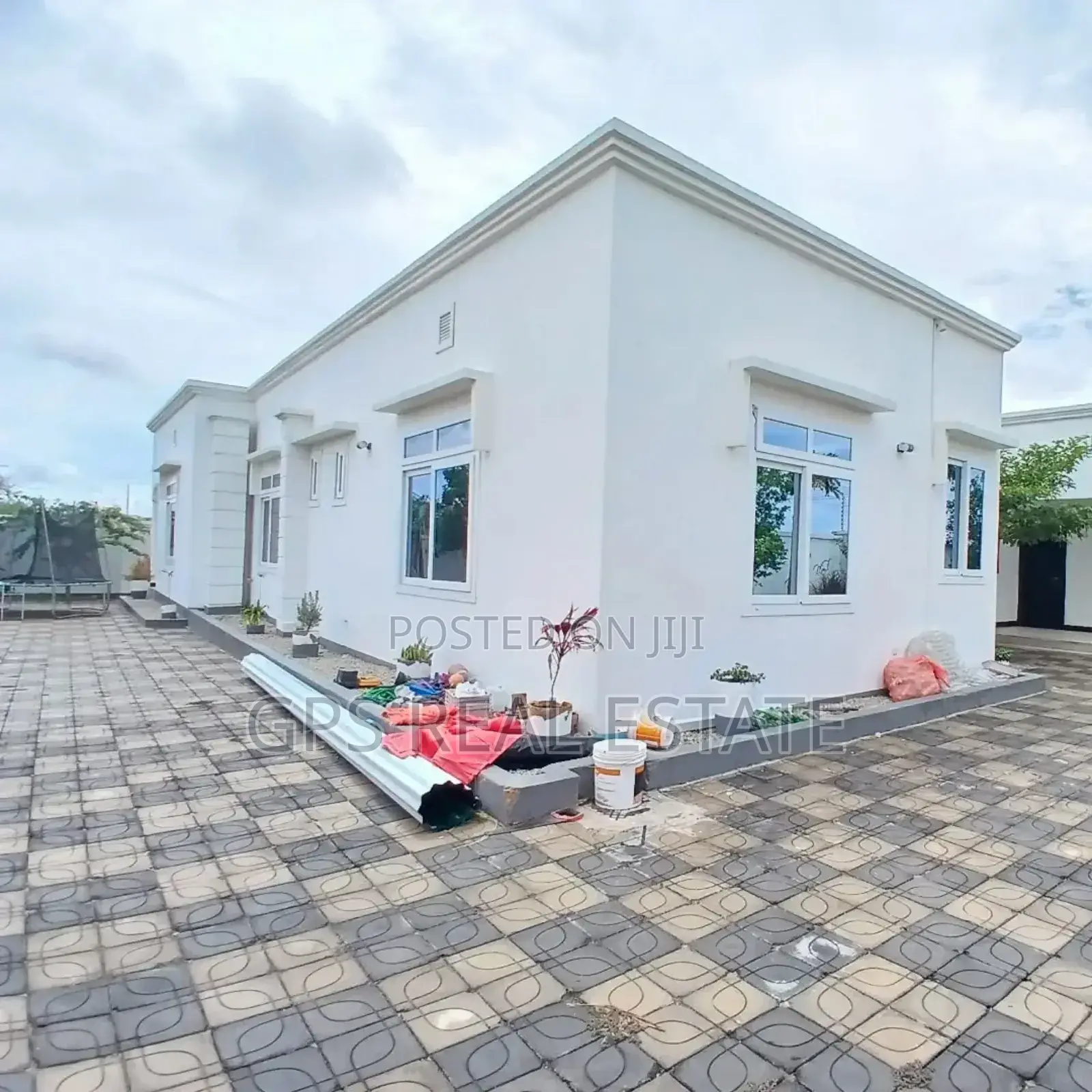 5bdrm House in Ihumwa, Dodoma Rural for sale in Dodoma Rural