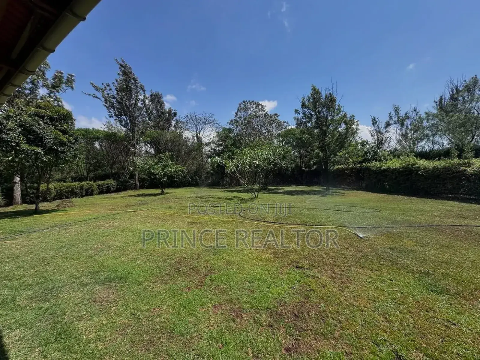 5bdrm Mansion in Ngaramtoni Ya Chini, Arusha for sale in Arusha