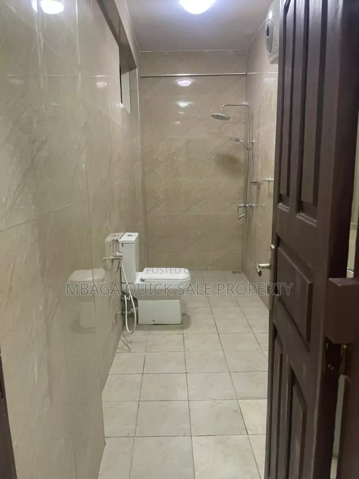4bdrm Apartment in Upanga for sale in Upanga East