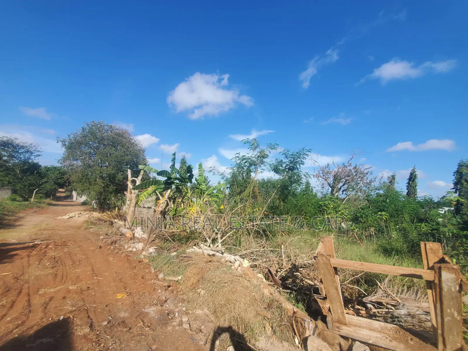 Plot for Sale Madale Mivumoni in Goba