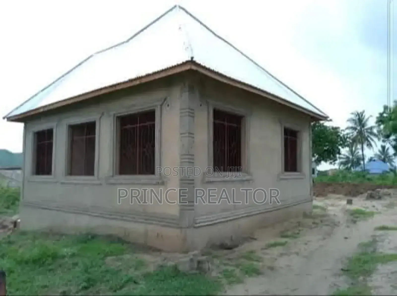 2bdrm House in Majohe, Kinondoni for sale in Kinondoni