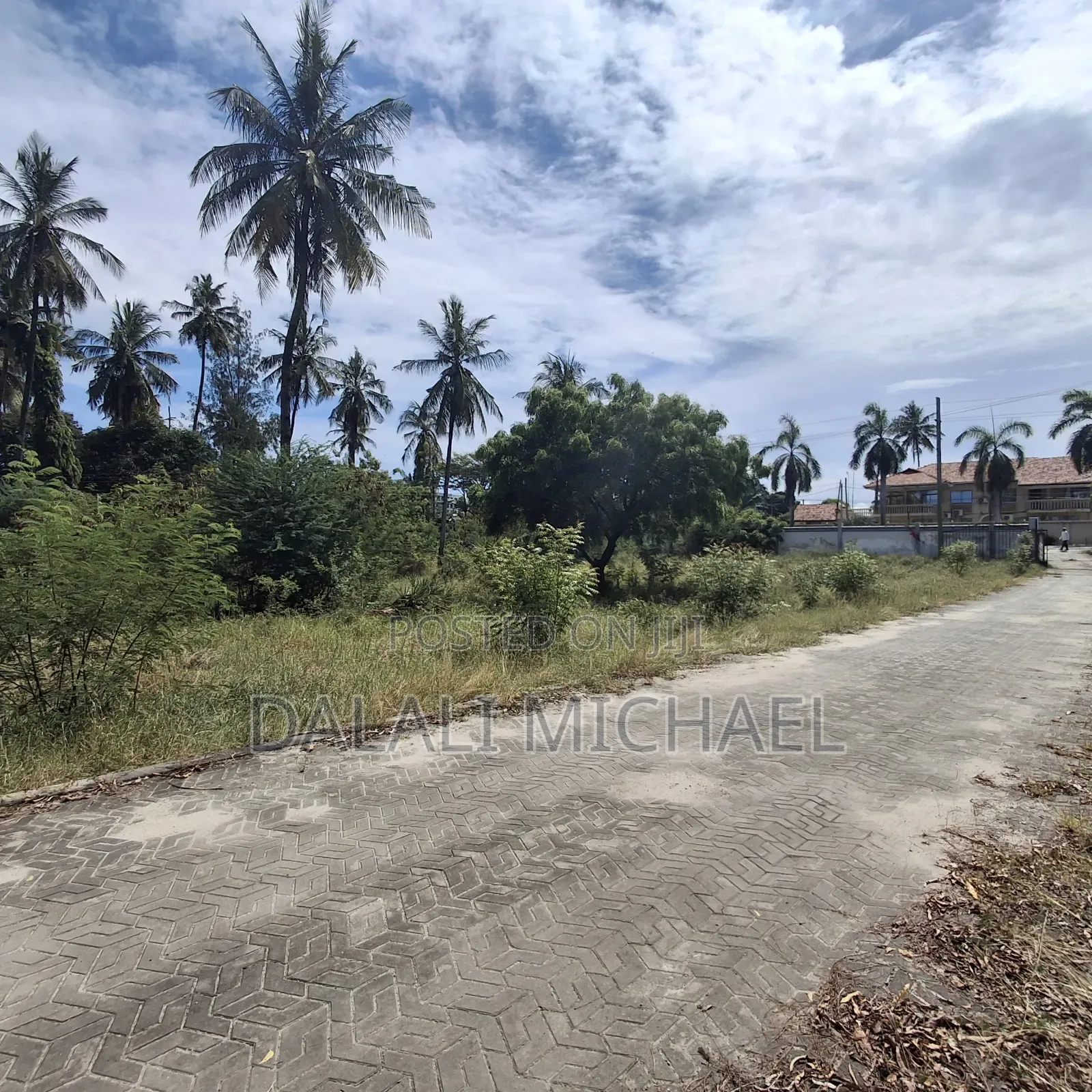 Plot for Sale Msasani Beach! in Msasani