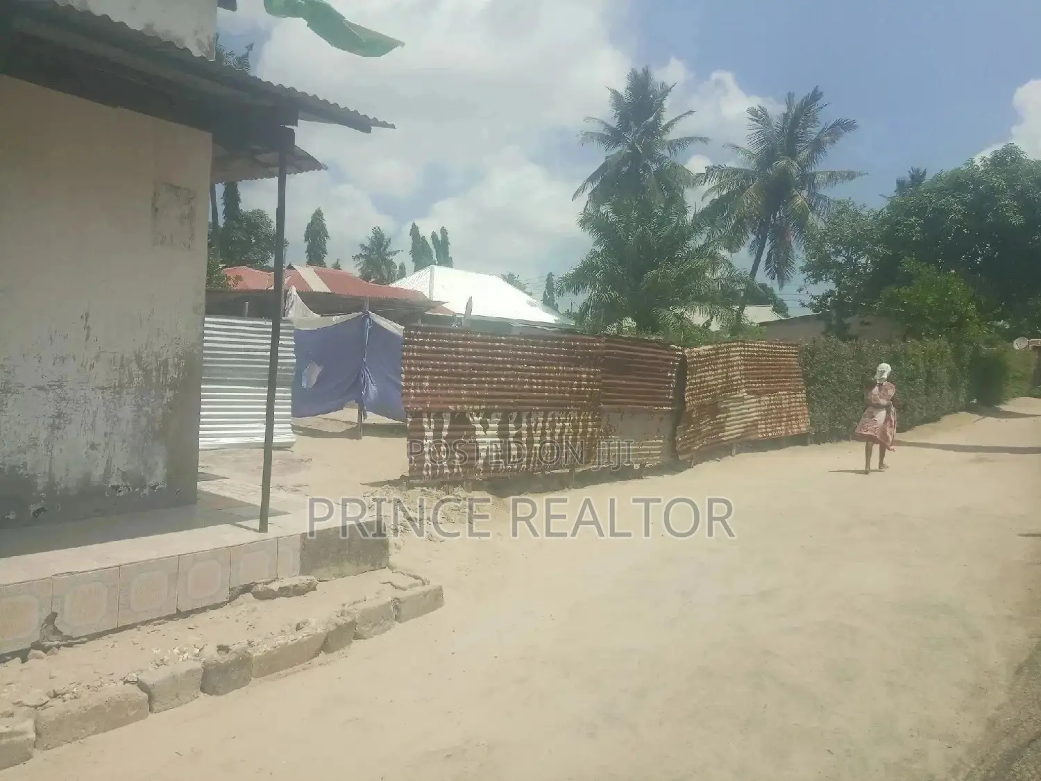 Kiwanja Kinauzwa in Ilala