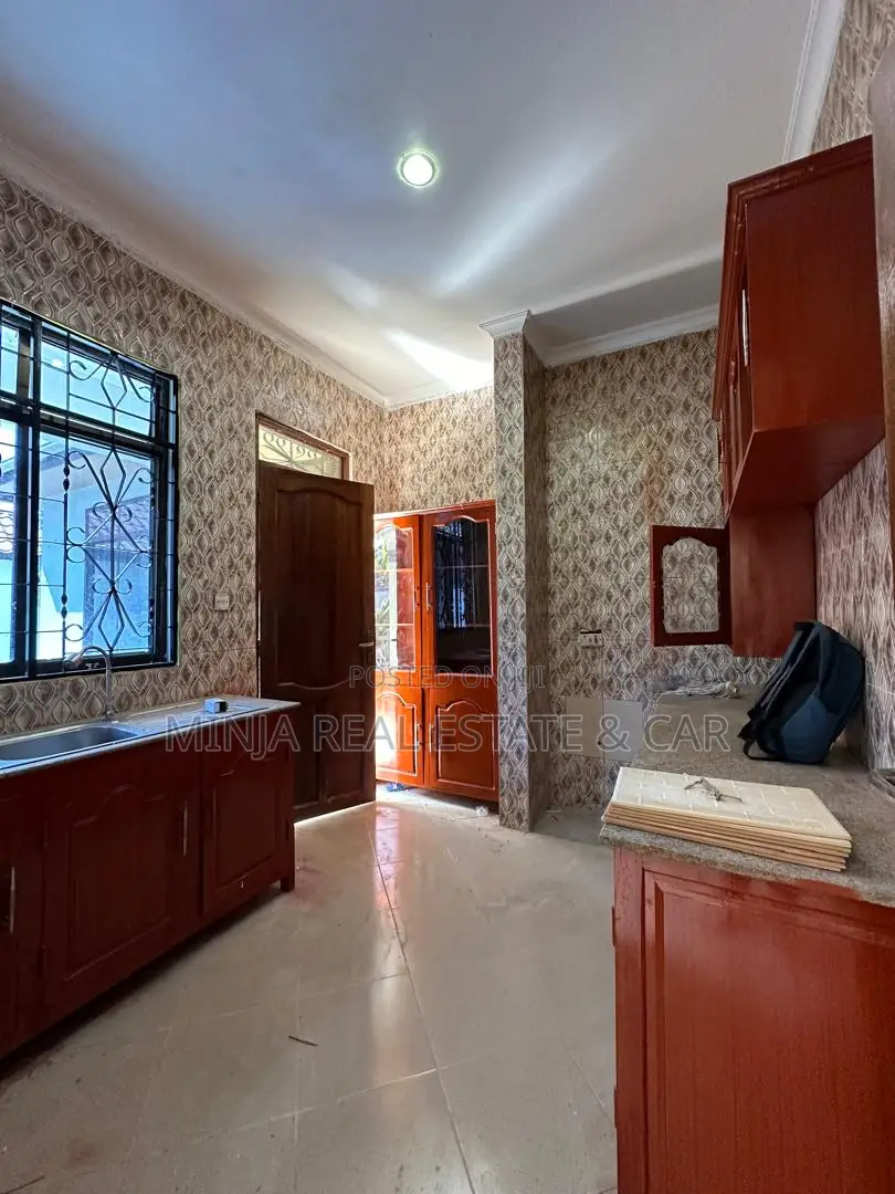 4bdrm House in Goba for sale in Goba