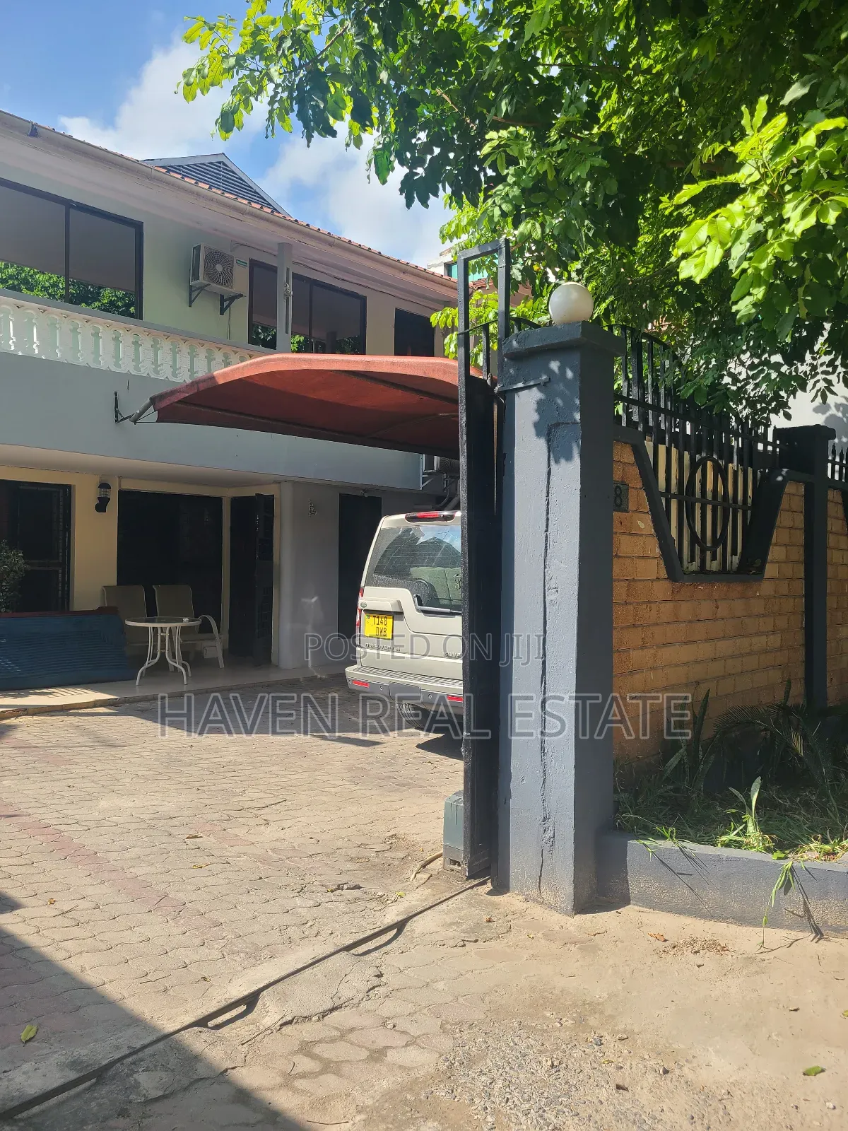 11bdrm House in Ada Estate for sale in Ada Estate