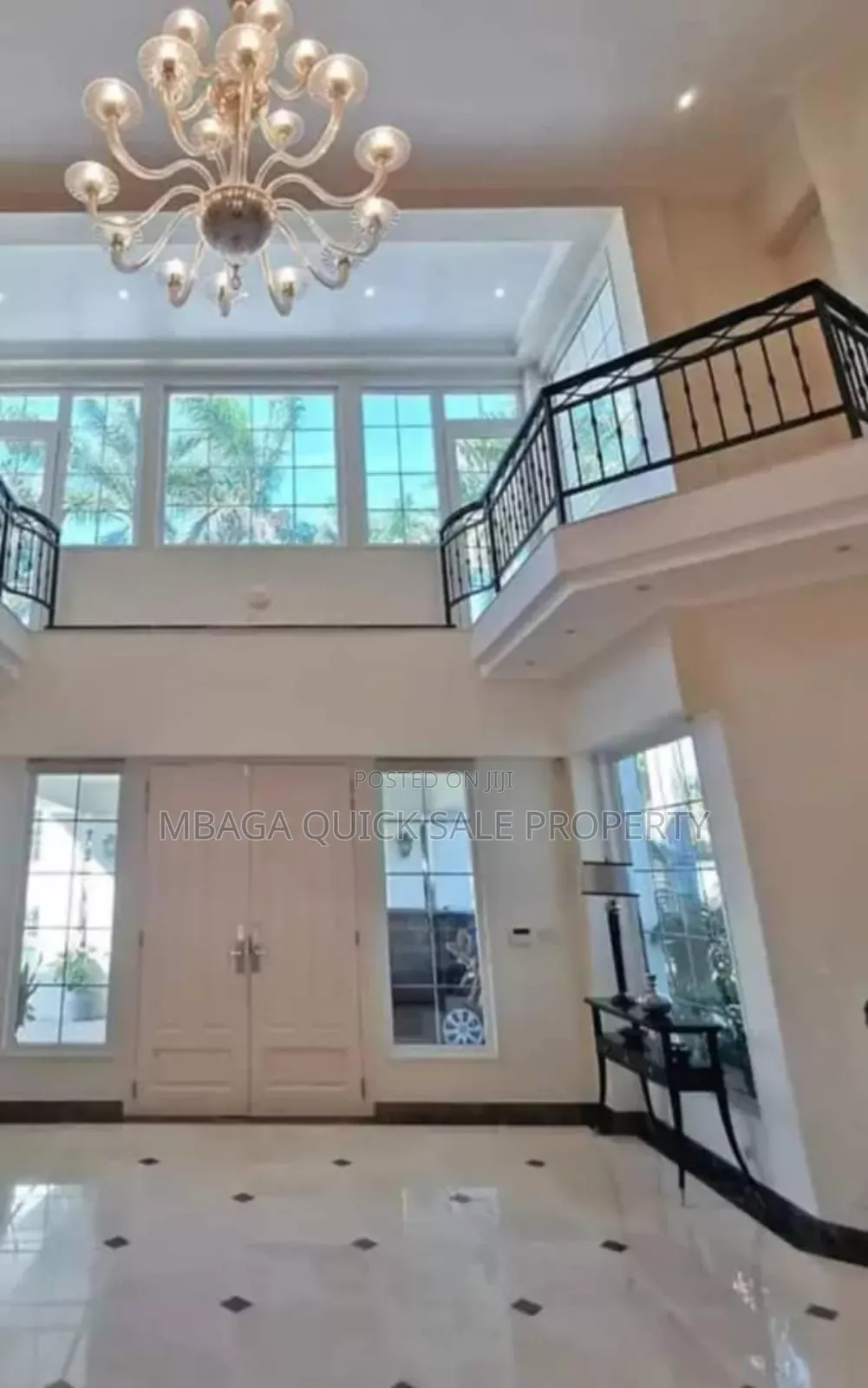 8bdrm House in Oyster Bay for sale in Oyster Bay