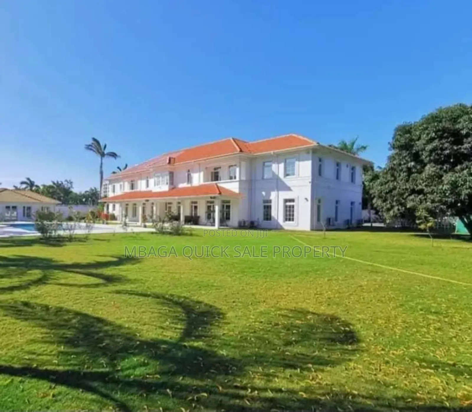 8bdrm House in Oyster Bay for sale in Oyster Bay