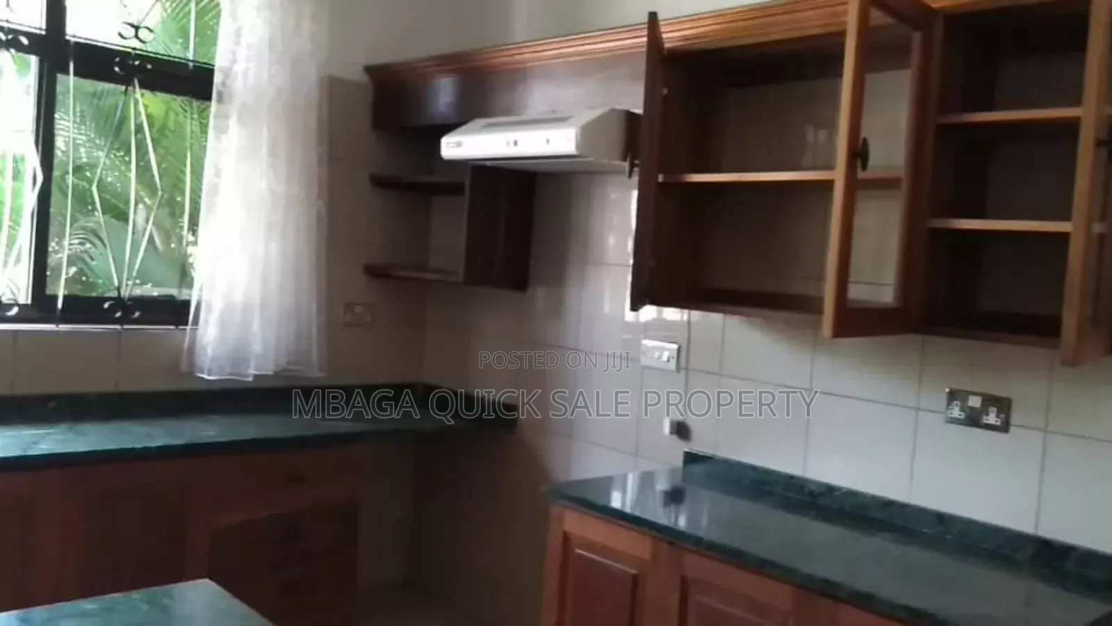 9bdrm House in Regent Estate, Kinondoni for rent in Kinondoni