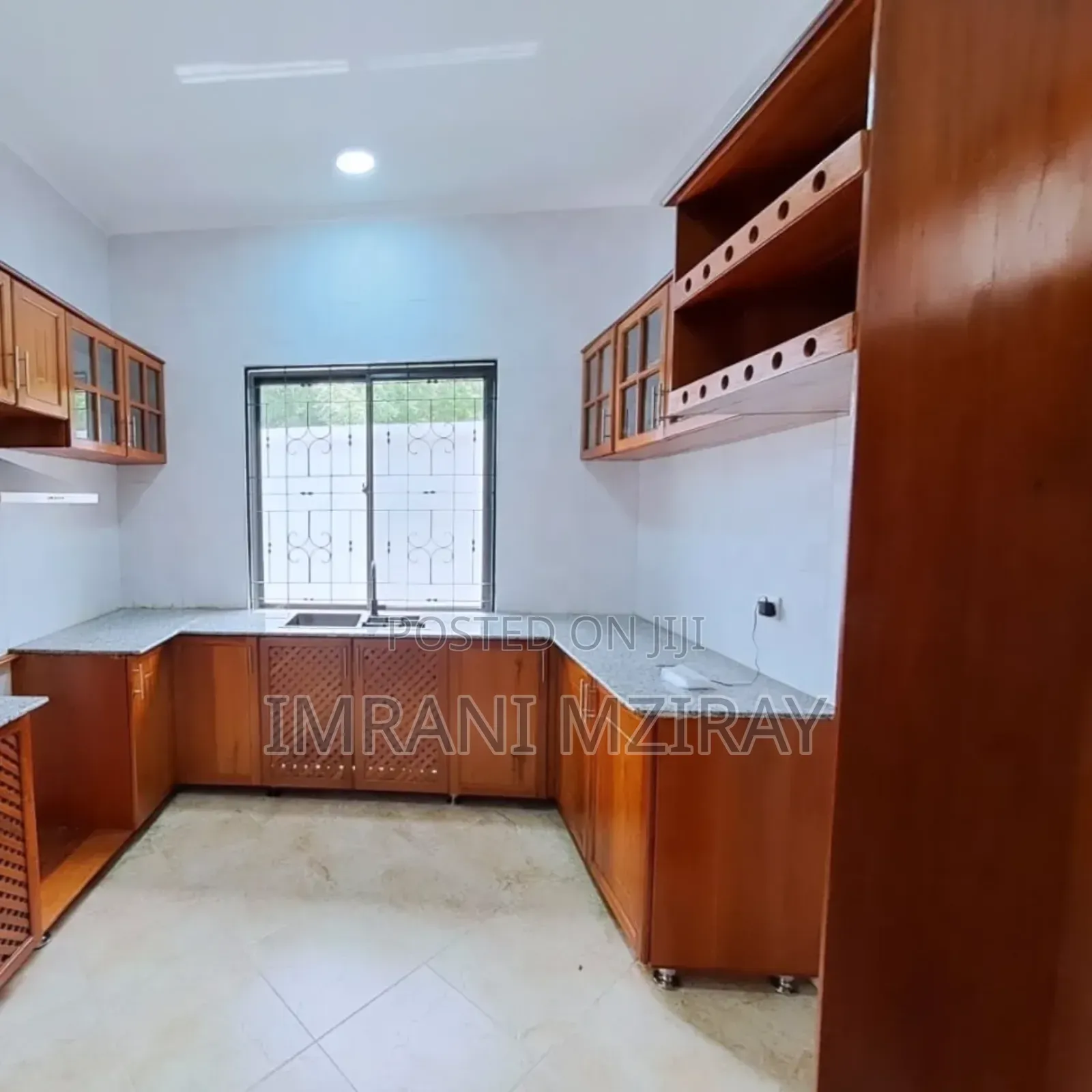 Furnished 4bdrm Apartment in Upanga East for rent in Upanga East