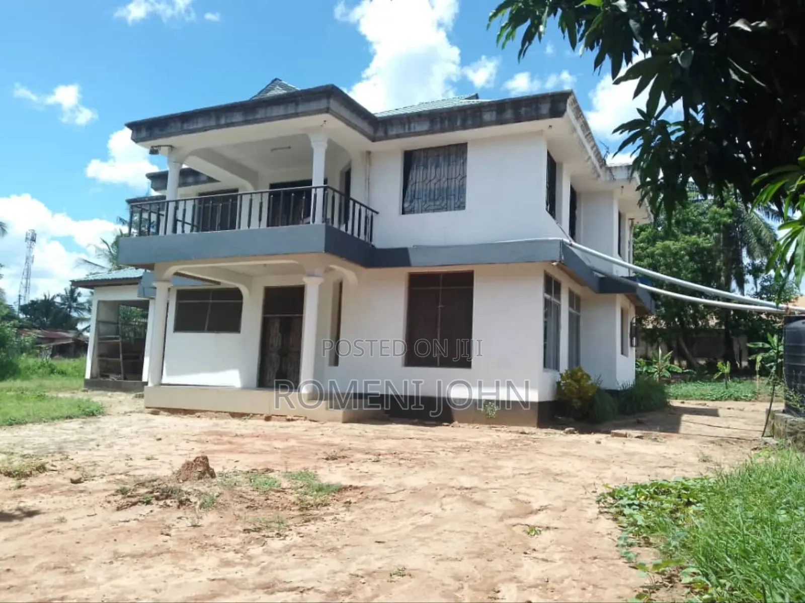 5bdrm Block of Flats in Tanzania Daresalaam, Ilala for sale in Ilala