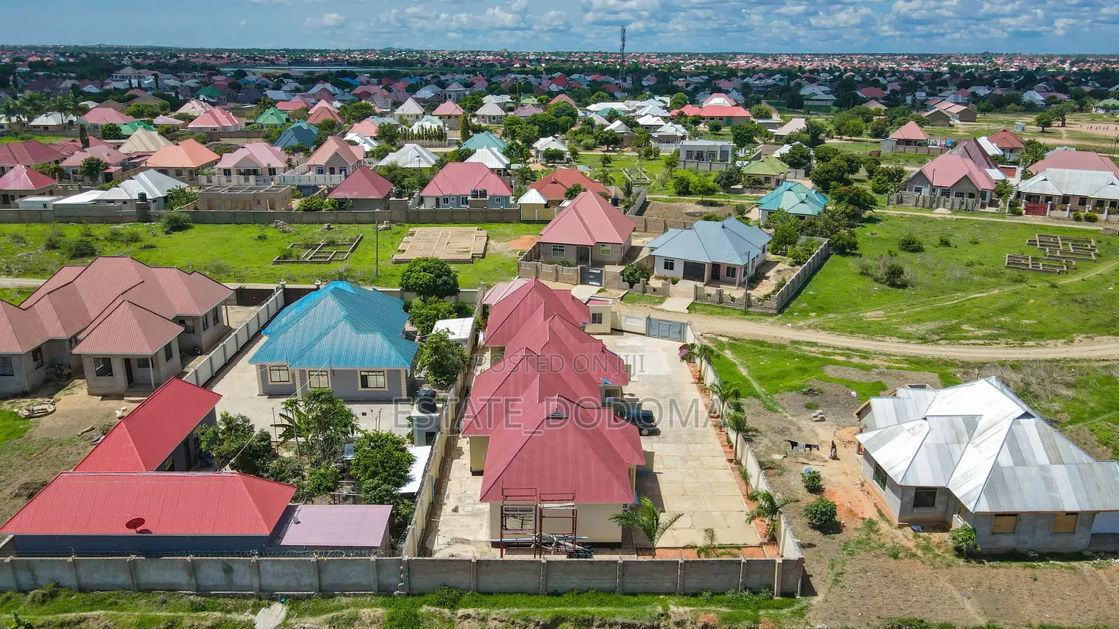 Furnished 9bdrm Apartment in Ilazo West, Dodoma Rural for sale in Dodoma Rural