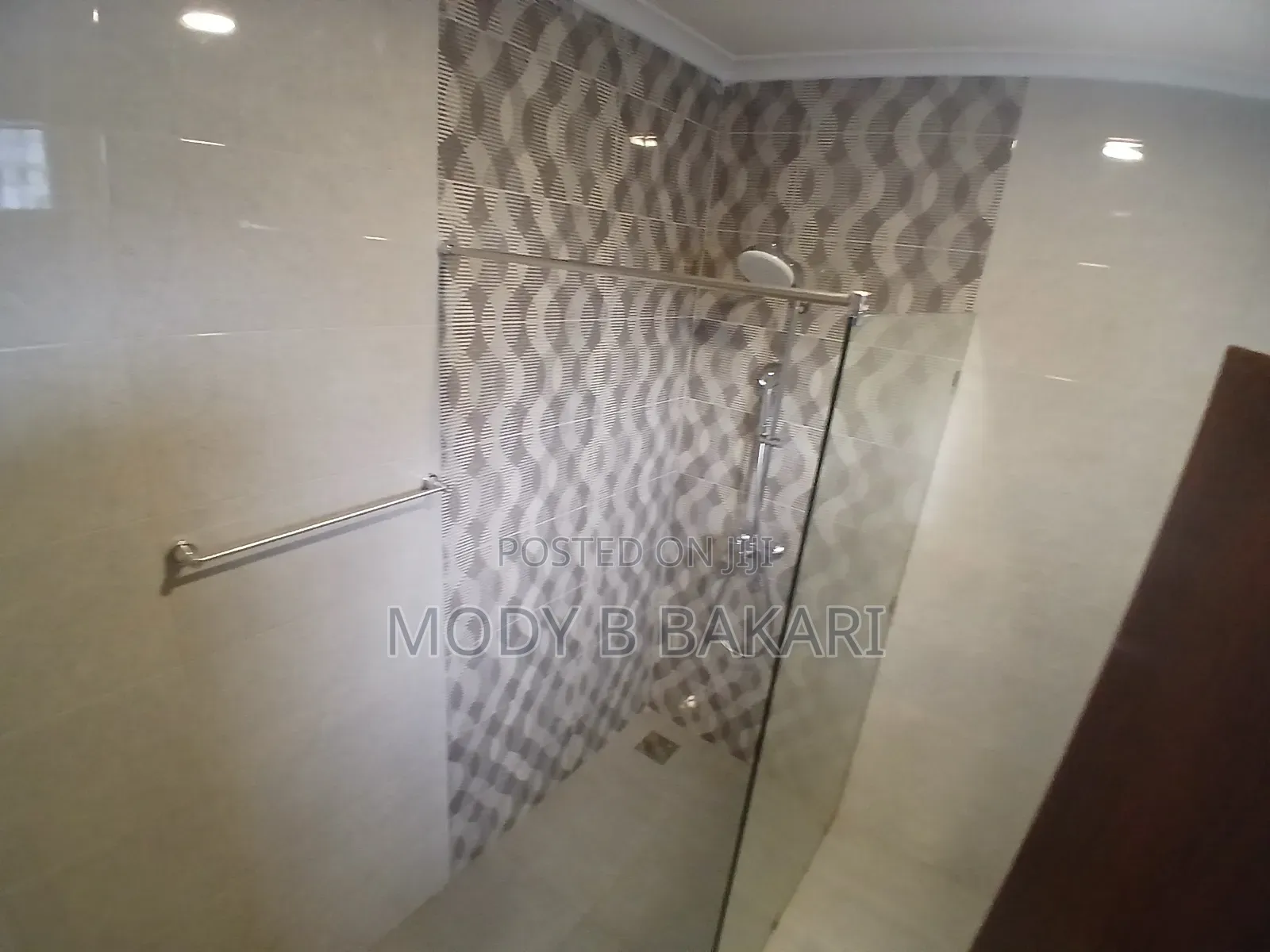 5bdrm House in Msasani for rent in Msasani