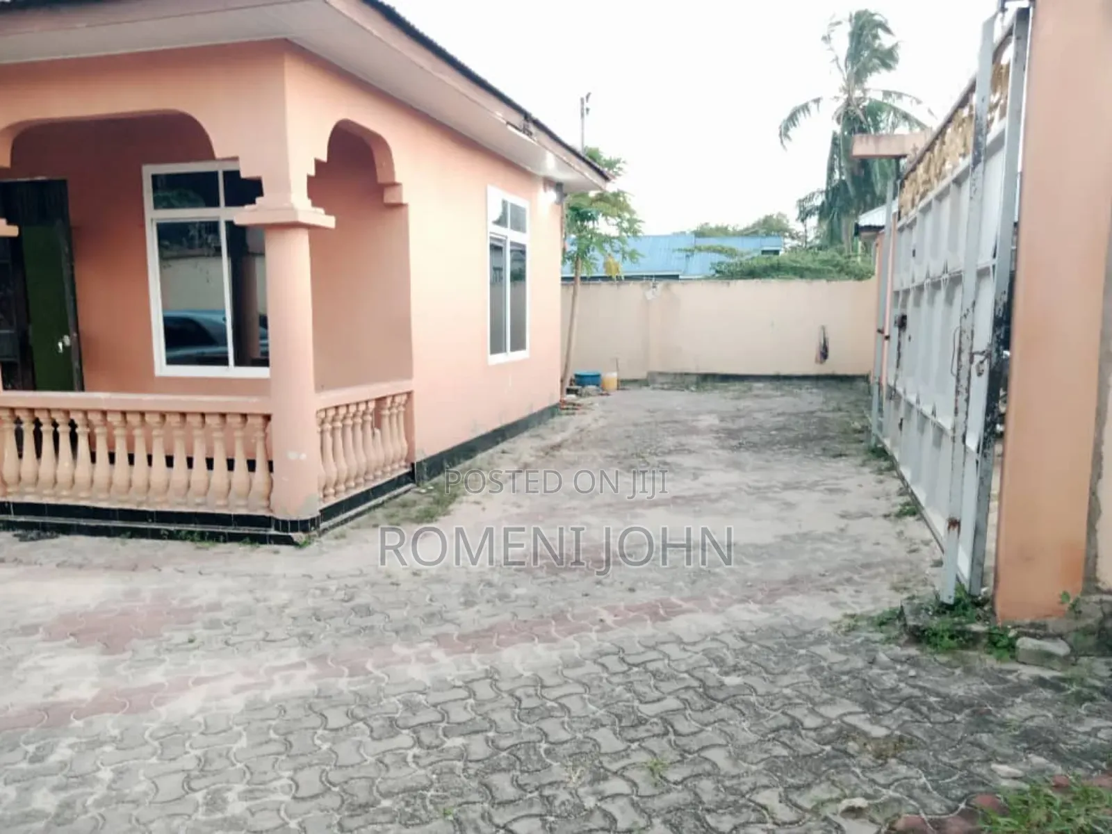 3bdrm House in Tanzania Daresalaam, Ilala for sale in Ilala