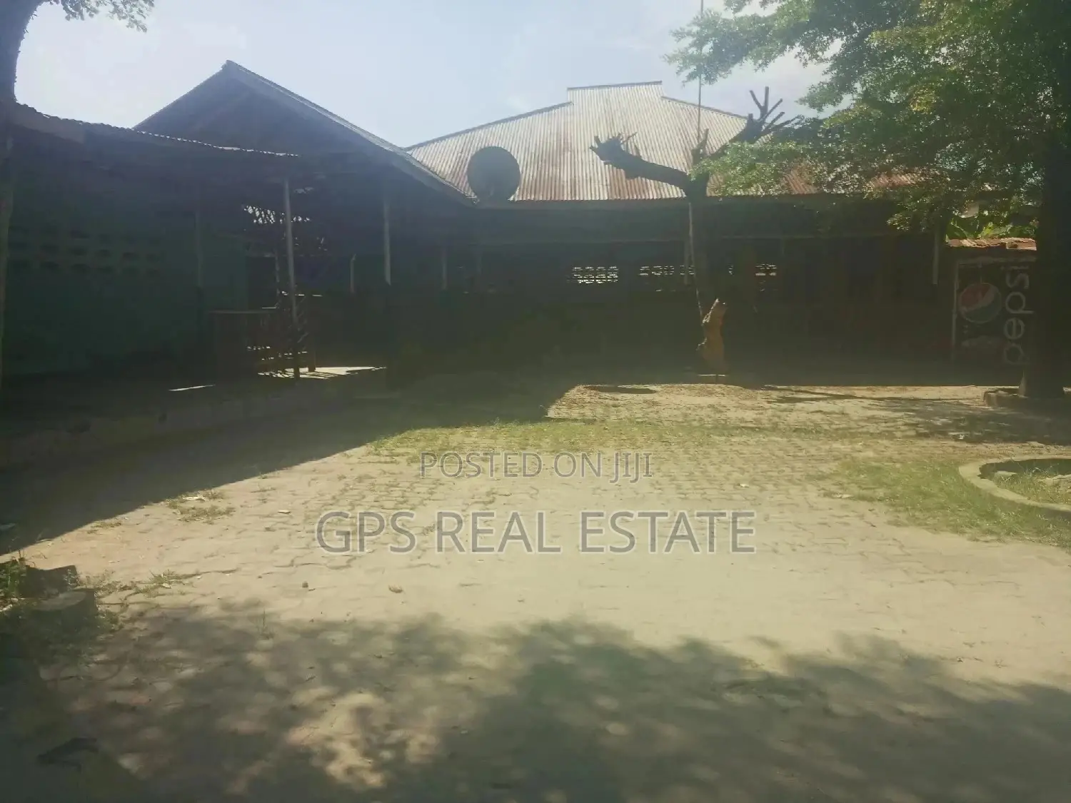 Bar & Ukumbi Wa Harusi And Lodge For Sale in Temeke