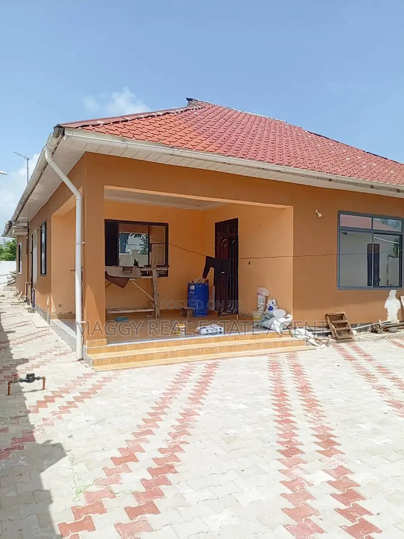 2bdrm House in Mbweni Teta for rent in Mbweni