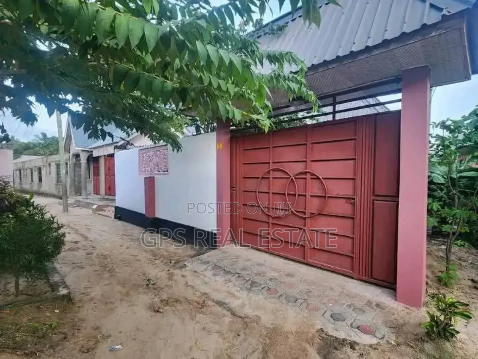3bdrm House in Kisemvule, Ilala for sale in Ilala