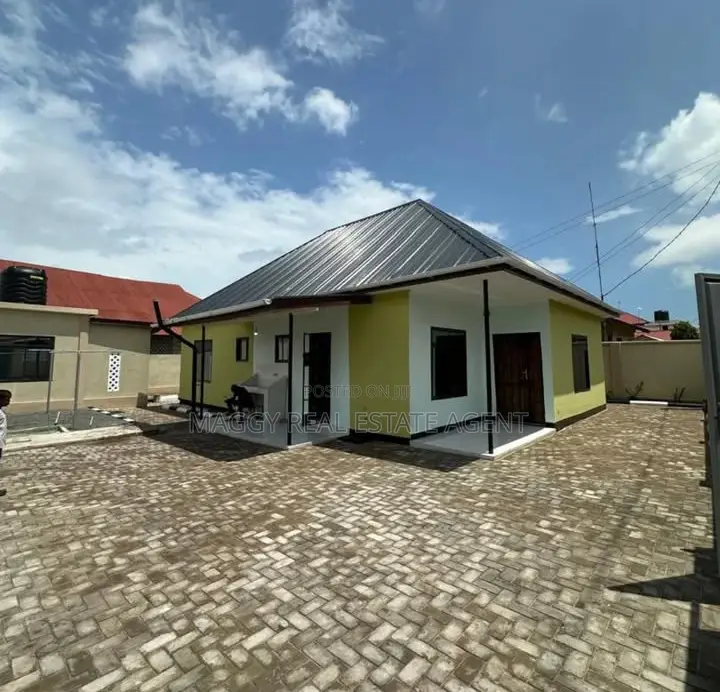 3bdrm House in Bahari Beach, Kunduchi for rent in Kunduchi