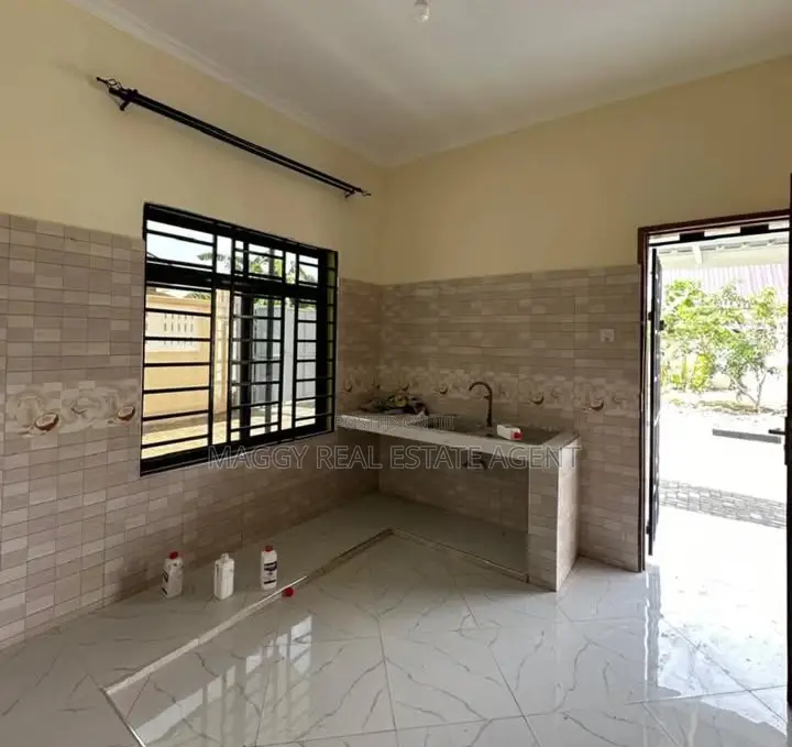 3bdrm House in Bahari Beach, Kunduchi for rent in Kunduchi